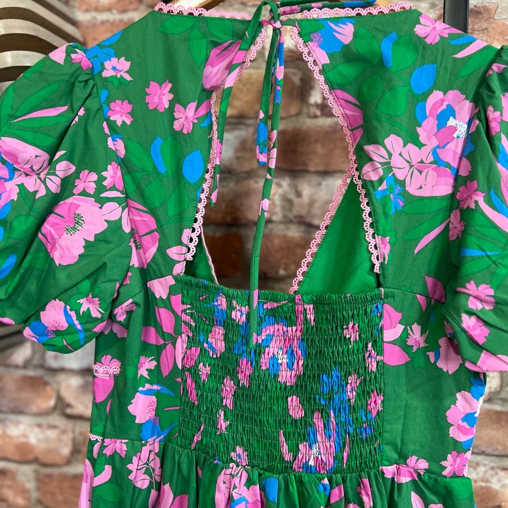 Long Floral Maxi Dress with Puffy Sleeves - Picture 5 of 5